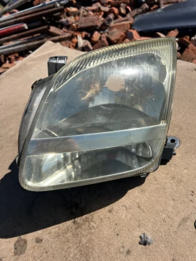 Ляв фар OPEL MERIVA A , снимка 1