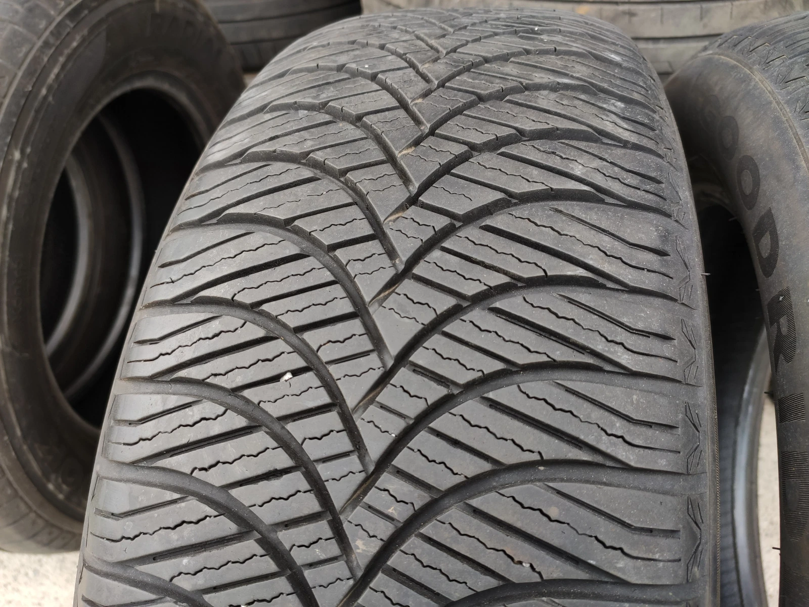  225/55R18 | Mobile.bg   2