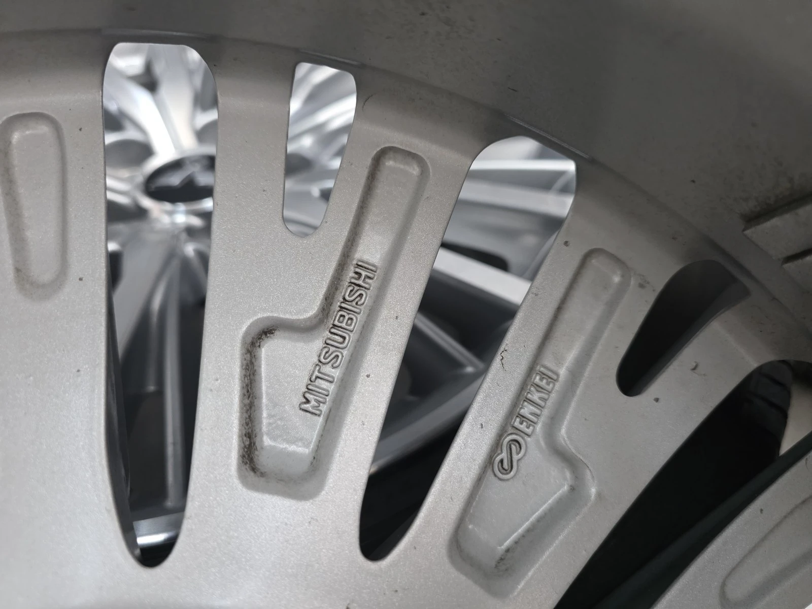 Джанти за Mitsubishi, снимка 13 - Гуми и джанти - 56716439