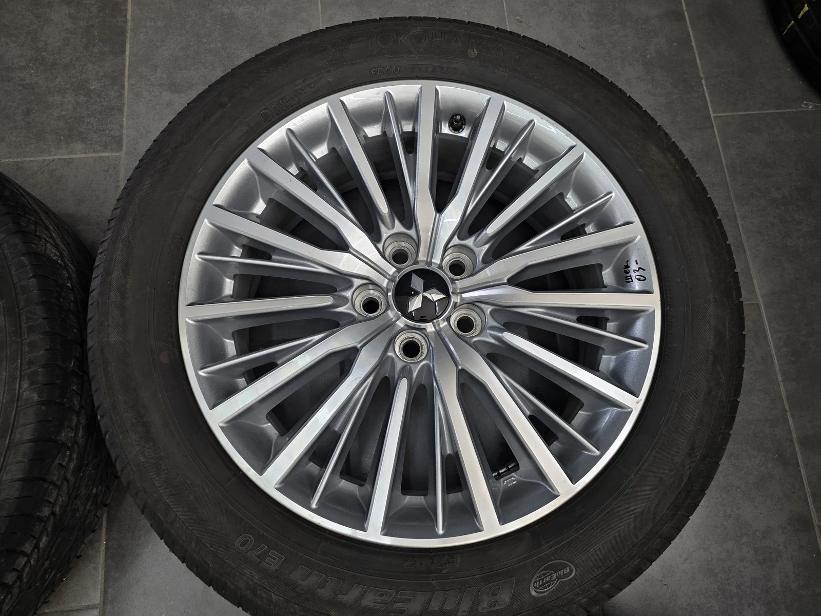 Джанти за Mitsubishi, снимка 4 - Гуми и джанти - 56716439