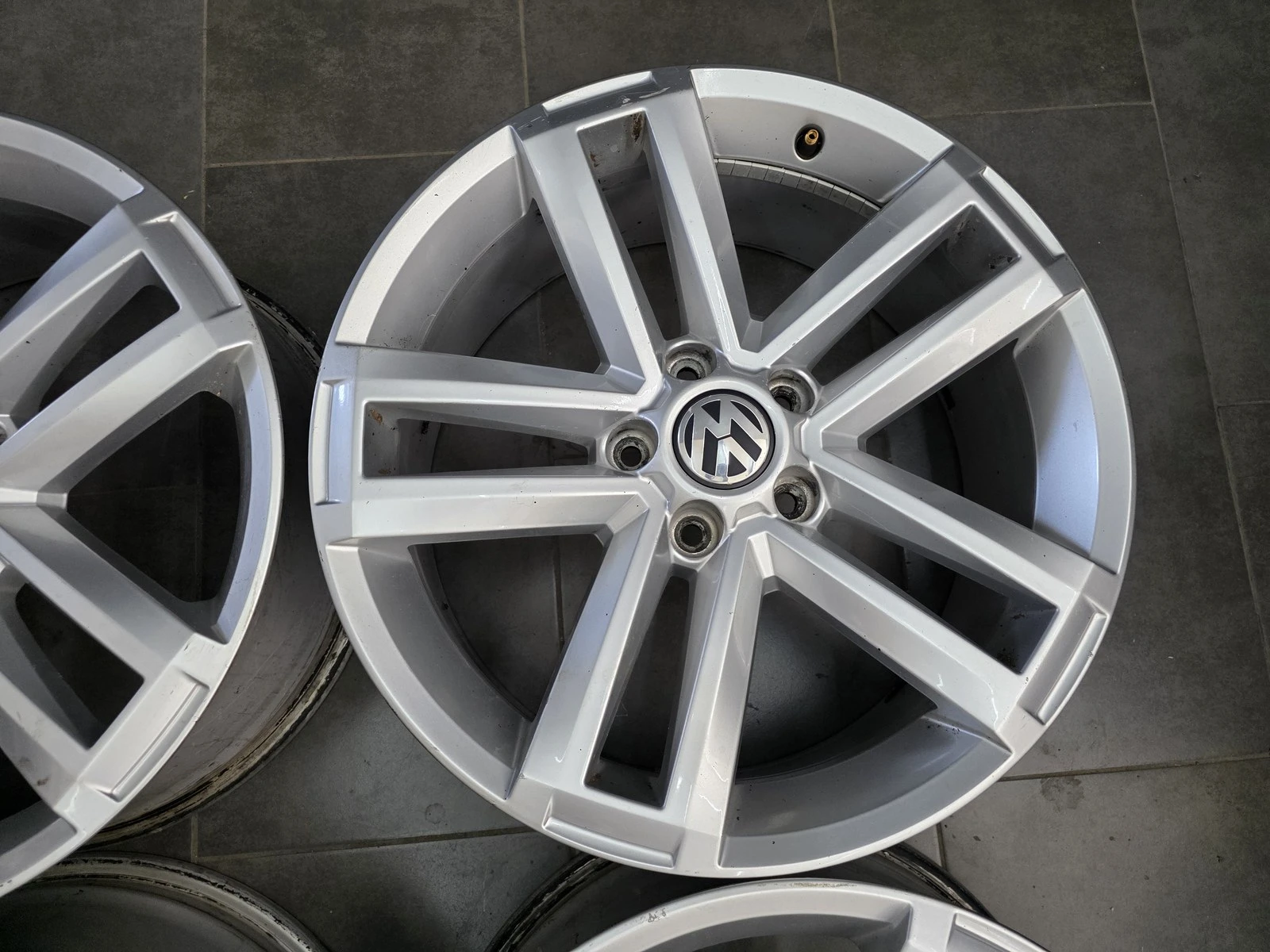 Джанти за VW, снимка 6 - Гуми и джанти - 56716458