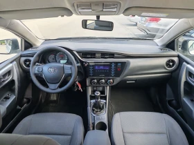 Toyota Corolla 1.4i sedan, ТОП!!!, снимка 12
