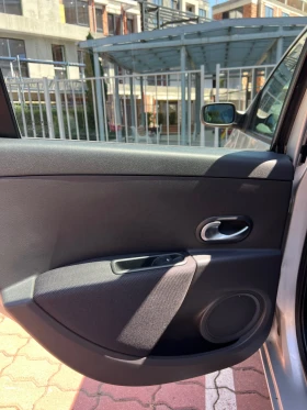 Renault Clio, снимка 9