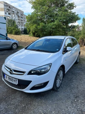 Opel Astra  1