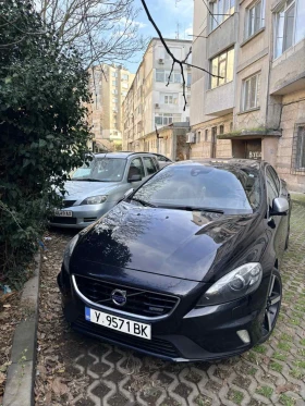 Volvo V40  - изображение 1