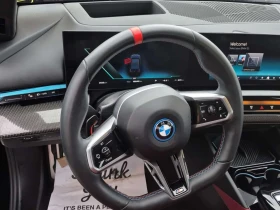 BMW i5 M60 XDRIVE| HUD| 360| AMBIENT| 2 КЛЮЧА| ОБДУХВАНЕ - 49000 € / 95835.67 лв. - 25382635 11