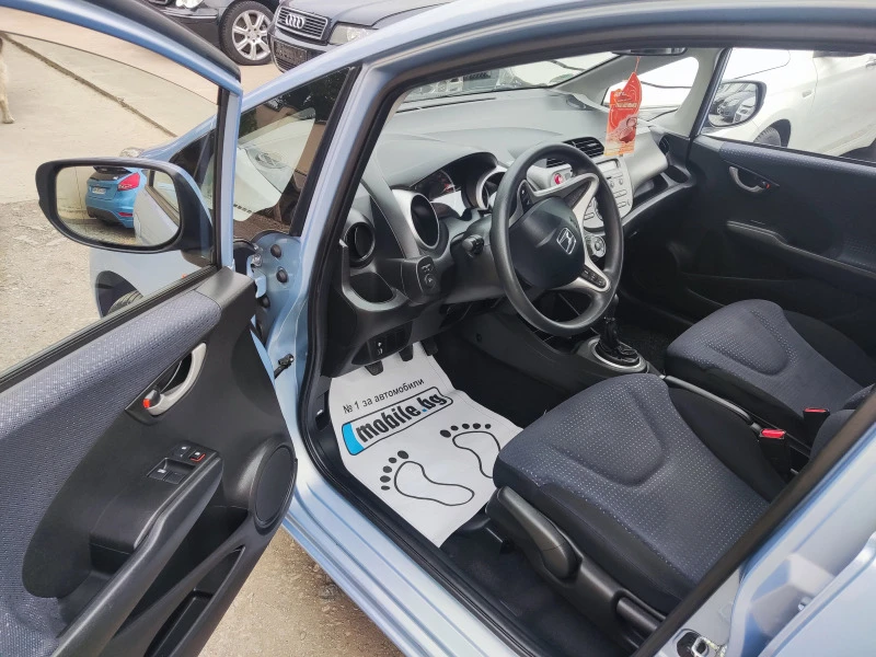 Honda Jazz 1.2i Klima, снимка 5 - Автомобили и джипове - 47105444