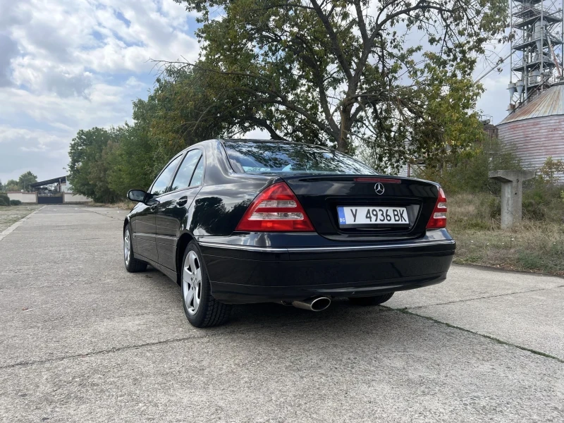 Mercedes-Benz C 200 Компресор, снимка 5 - Автомобили и джипове - 47474298