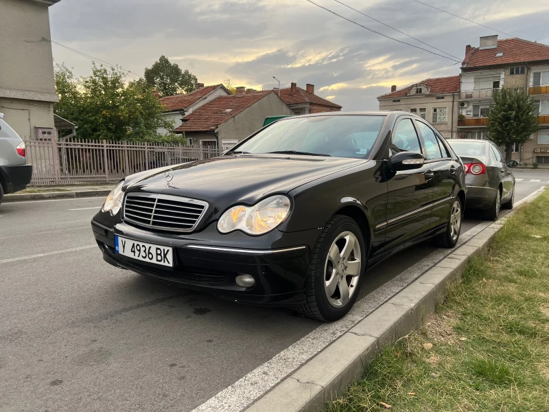 Mercedes-Benz C 200 Компресор, снимка 3 - Автомобили и джипове - 47474298