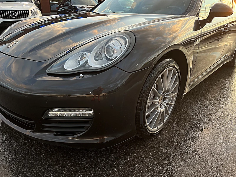 Porsche Panamera ПРОДАДЕНА !!!, снимка 4 - Автомобили и джипове - 47571154