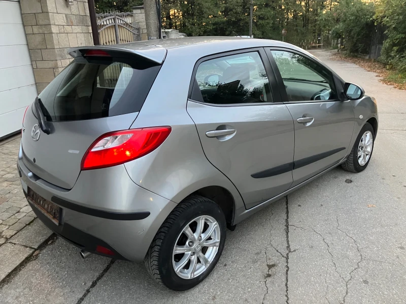 Mazda 2 GT, снимка 11 - Автомобили и джипове - 47816455