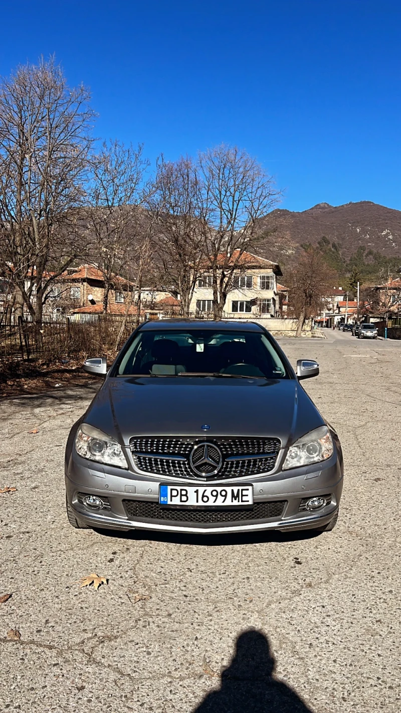 Mercedes-Benz C 220 2.2 CDI, снимка 2 - Автомобили и джипове - 49497870