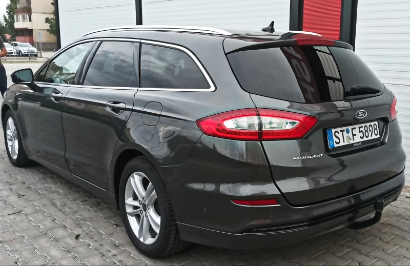 Ford Mondeo 2.0 ST_Line / Titanium / Панорама / Сервиз.история, снимка 4 - Автомобили и джипове - 49522547