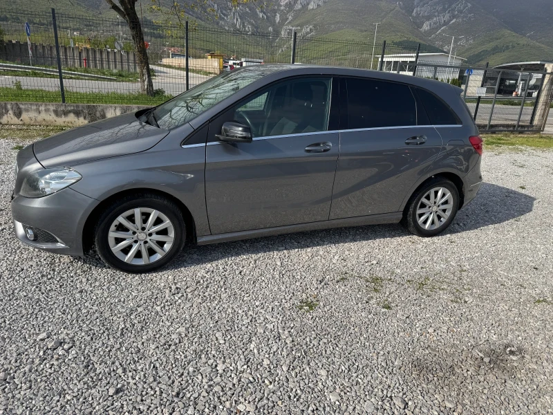 Mercedes-Benz B 180 1.5 Dizel, снимка 5 - Автомобили и джипове - 49794547