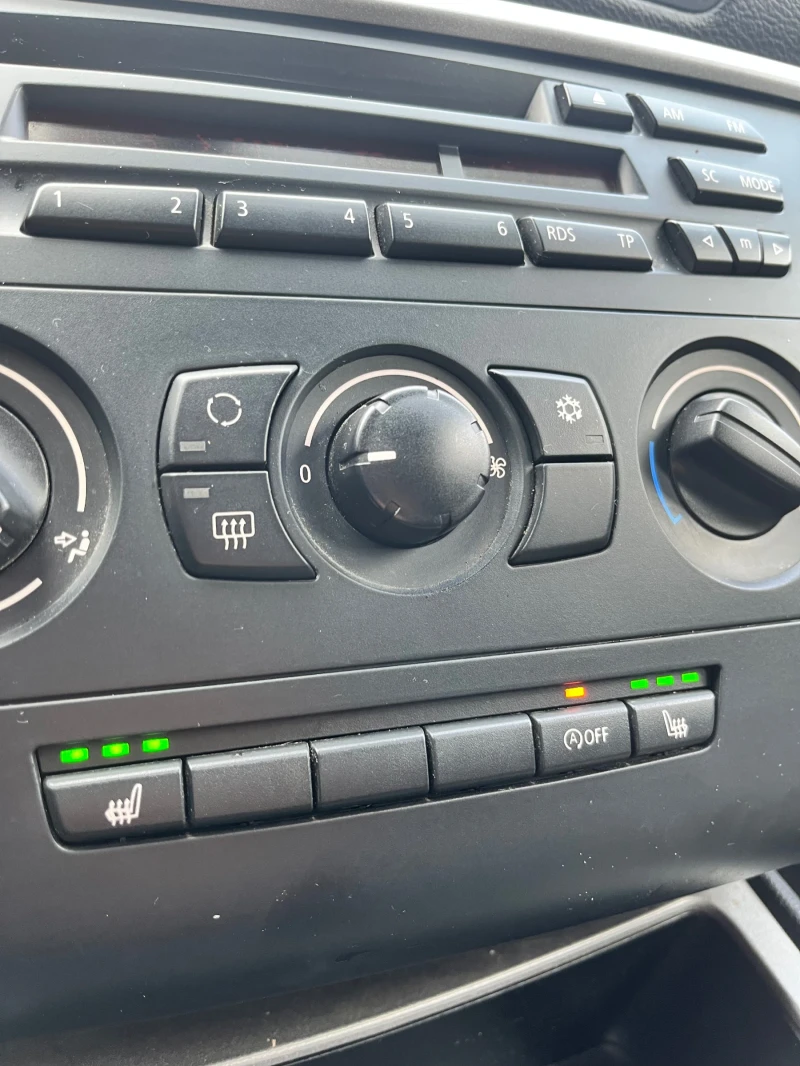 BMW 116, снимка 6 - Автомобили и джипове - 52659518