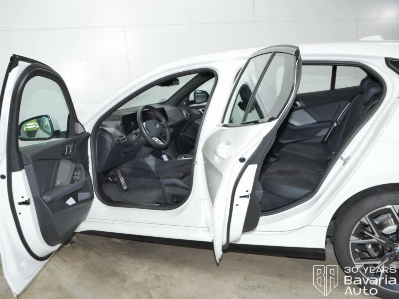 BMW 118 d M Sport Paket Steptronic, снимка 5 - Автомобили и джипове - 52727355