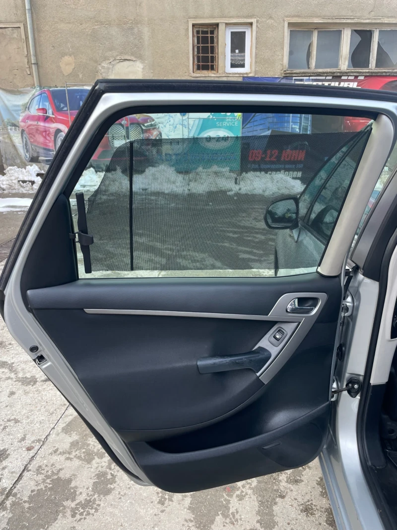 Citroen C4 Picasso 1.6 HDI , снимка 13 - Автомобили и джипове - 53117961