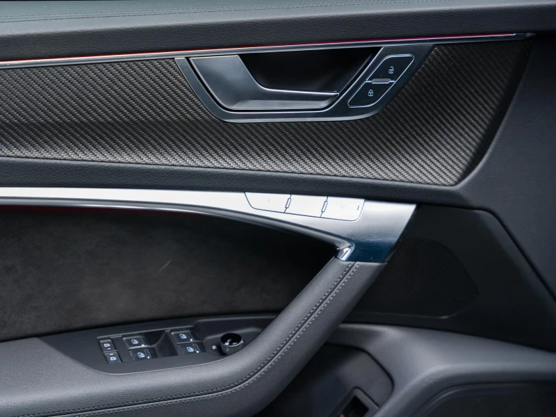 Audi Rs6 Avant Quattro S-line* Matrix* B&O* 360* Обдухв* Pa, снимка 13 - Автомобили и джипове - 53120784