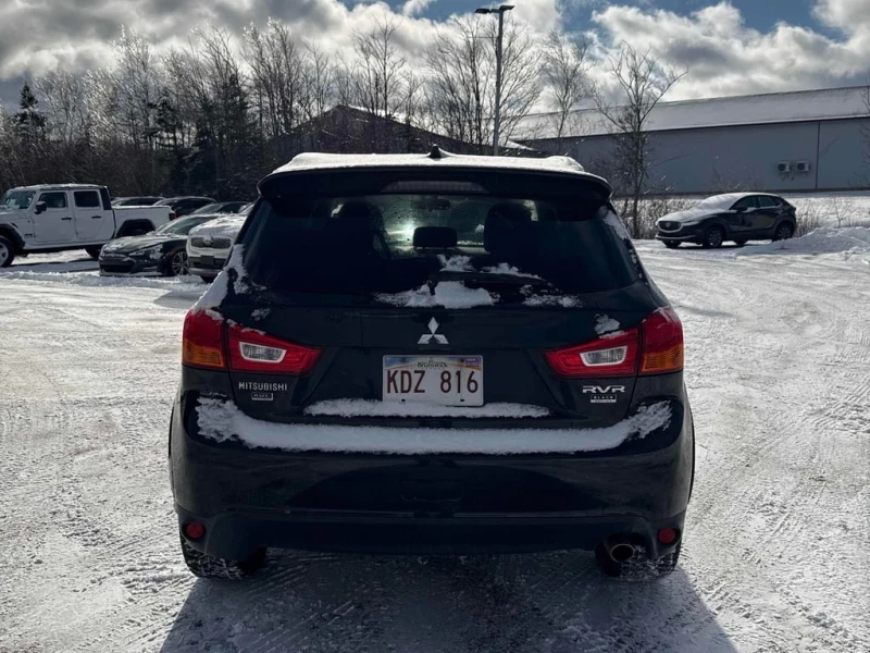 Mitsubishi RVR * AWD 4dr 2.4L CVT * CARFAX * ЦЕНА ДО БГ, снимка 5 - Автомобили и джипове - 53143299