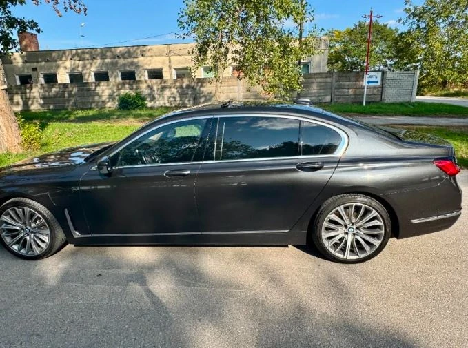 BMW 745 Le xDrive Plug-in Hybrid, снимка 4 - Автомобили и джипове - 47397535