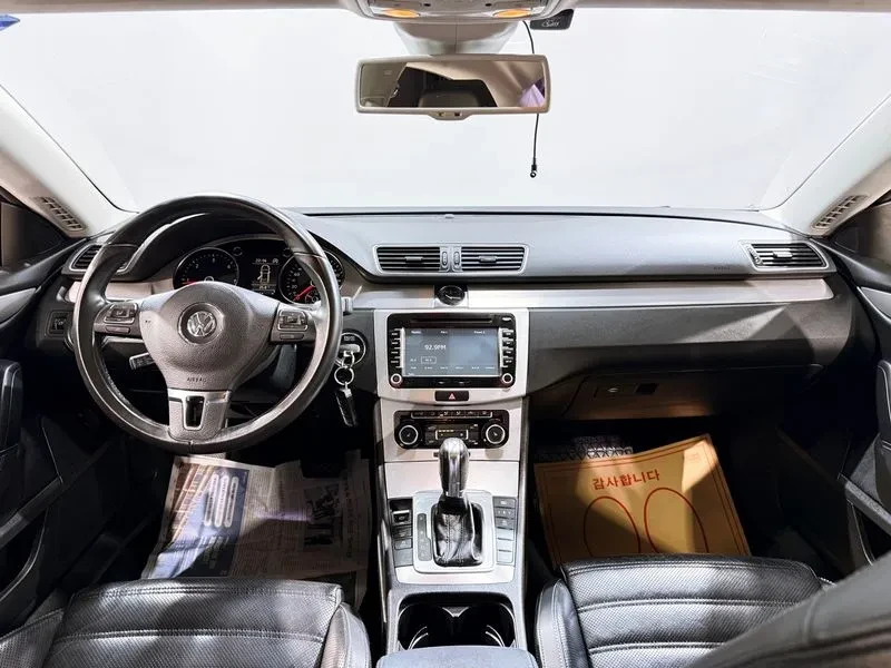 VW CC Cc 2.0 Tdi Bluemotion, снимка 4 - Автомобили и джипове - 55012541