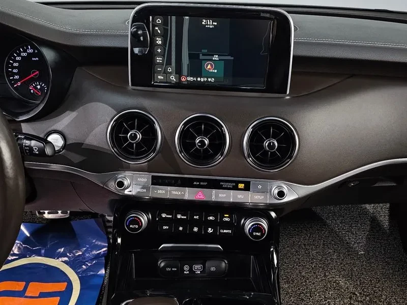 Kia Stinger 2.0 Turbo 2Wd Platinu, снимка 14 - Автомобили и джипове - 55787416