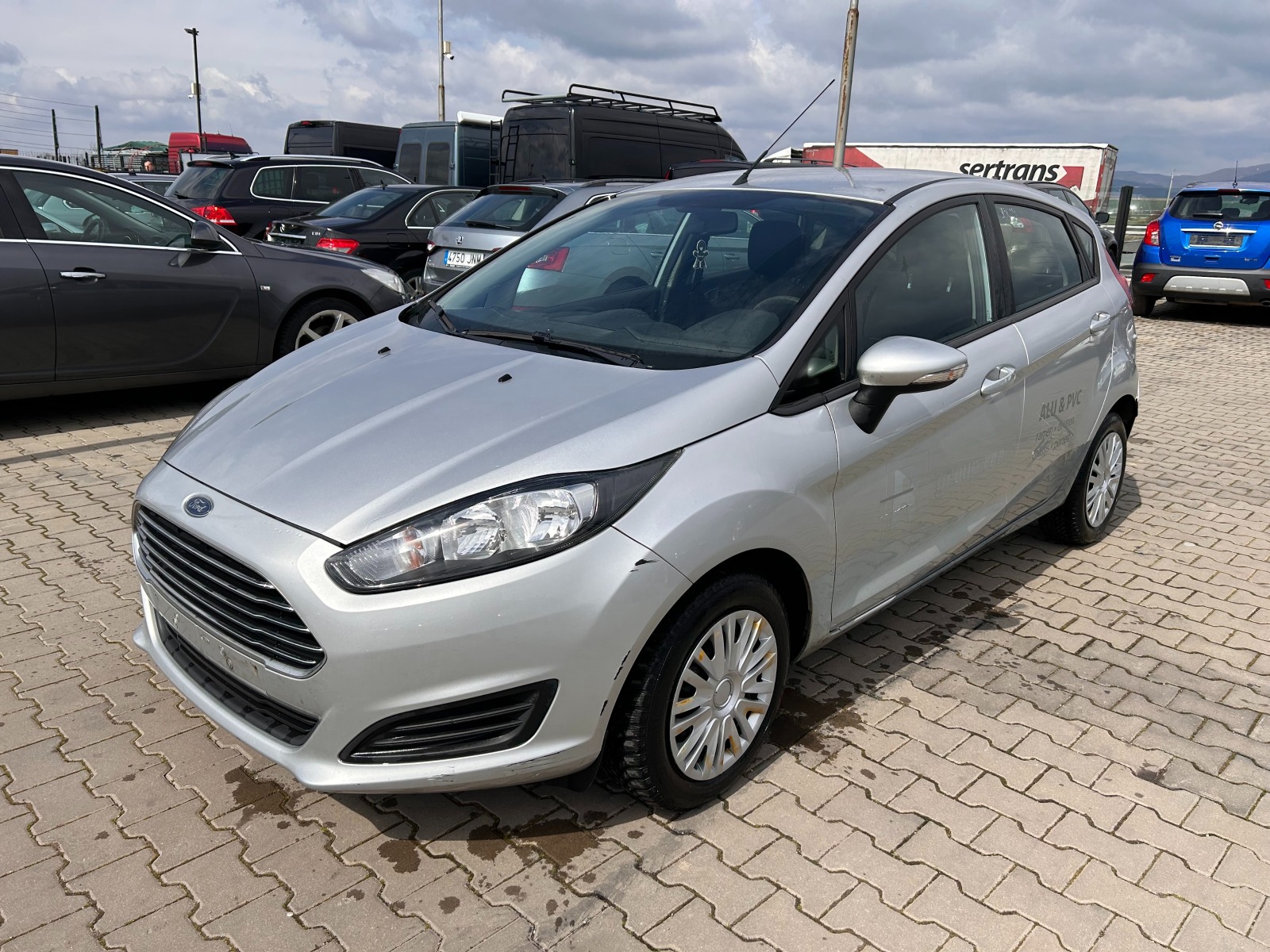 Ford Fiesta 1.5DCI EURO 5 - изображение 1