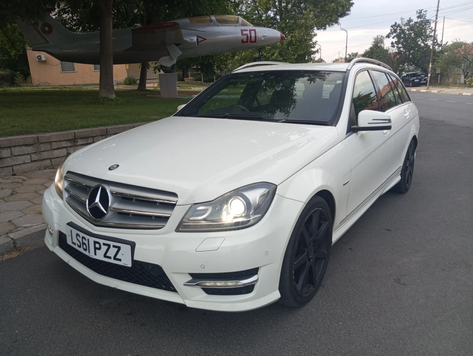 Mercedes-Benz C 220  - изображение 3