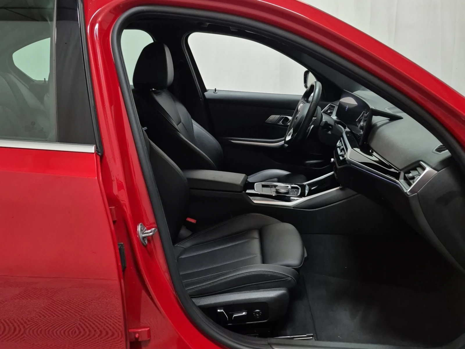 BMW 330 * CARFAX *    | Mobile.bg   9