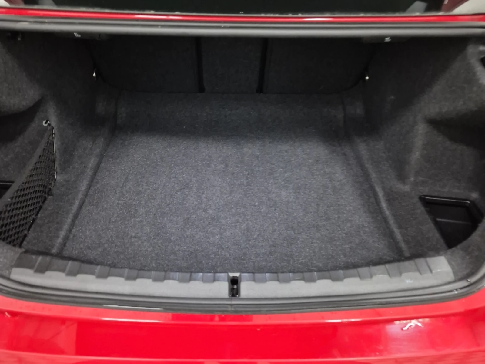 BMW 330 * CARFAX *    | Mobile.bg   11