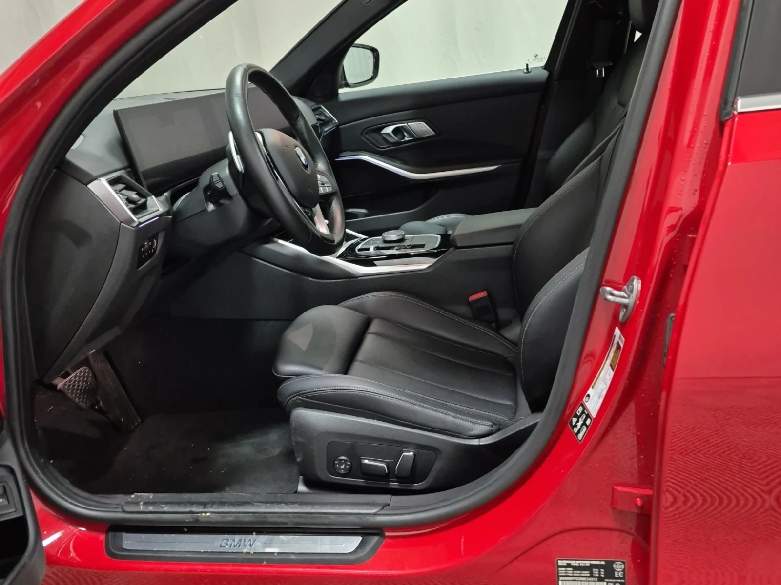 BMW 330 * CARFAX *    | Mobile.bg   6