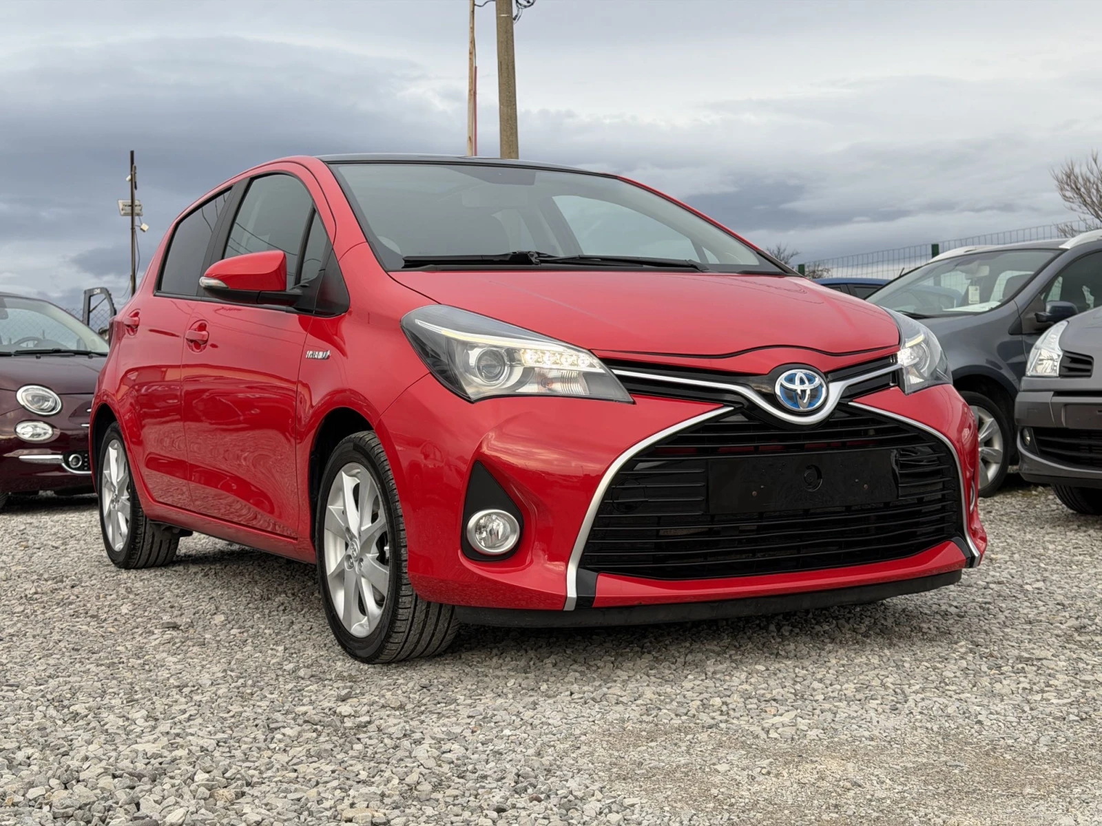 Toyota Yaris 1.5 Hybrid E6B FULL - изображение 5