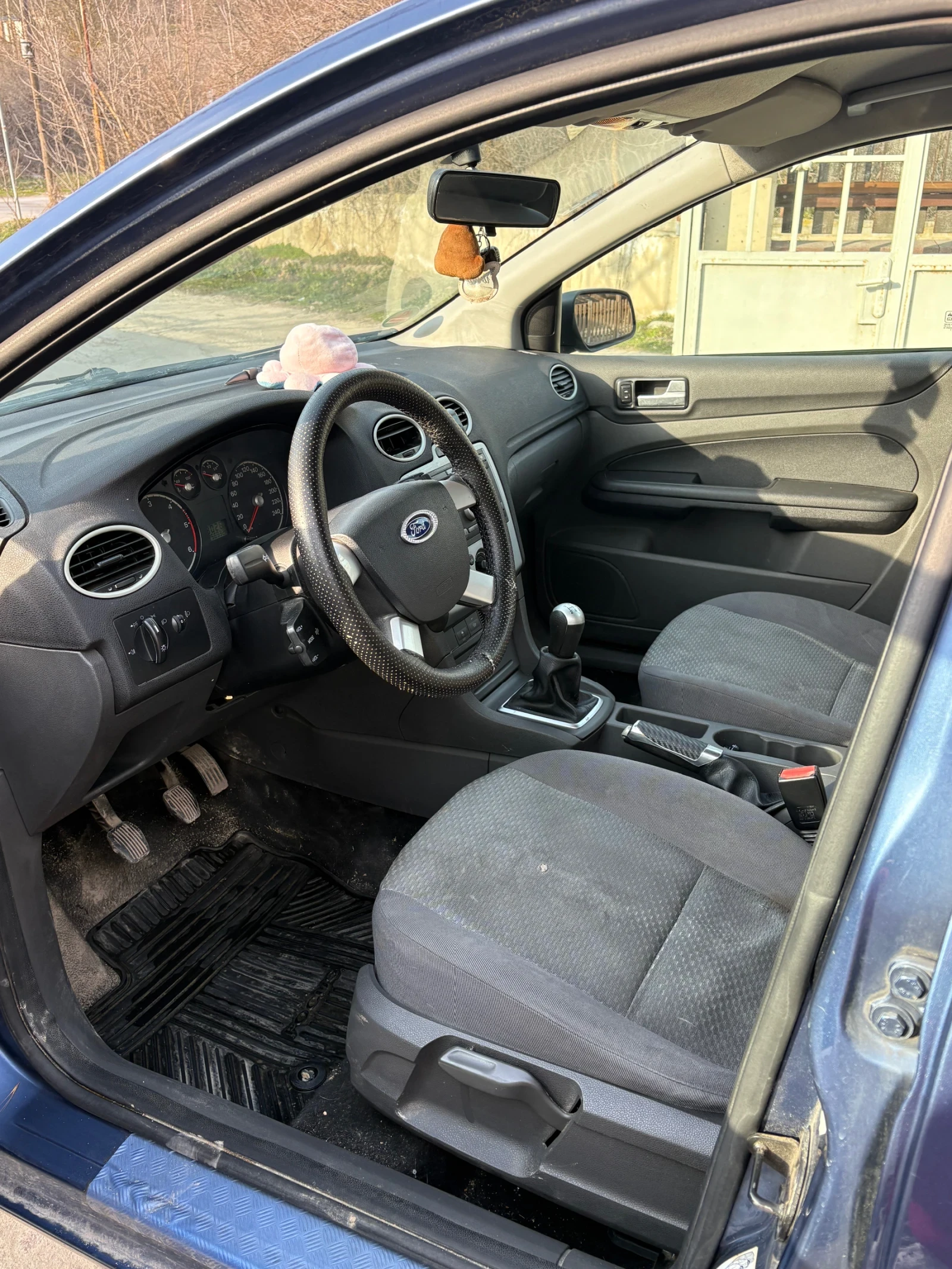 Ford Focus 1.6 TDCI, снимка 3 - Автомобили и джипове - 53726140