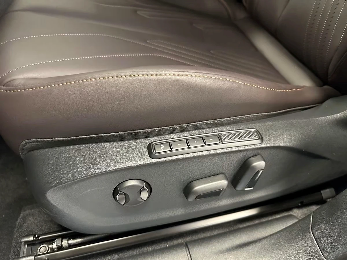 Cupra Terramar NEW* 4DRIVE* IQ LIGHTS* PANO* 360* MATT* , снимка 10 - Автомобили и джипове - 53862015