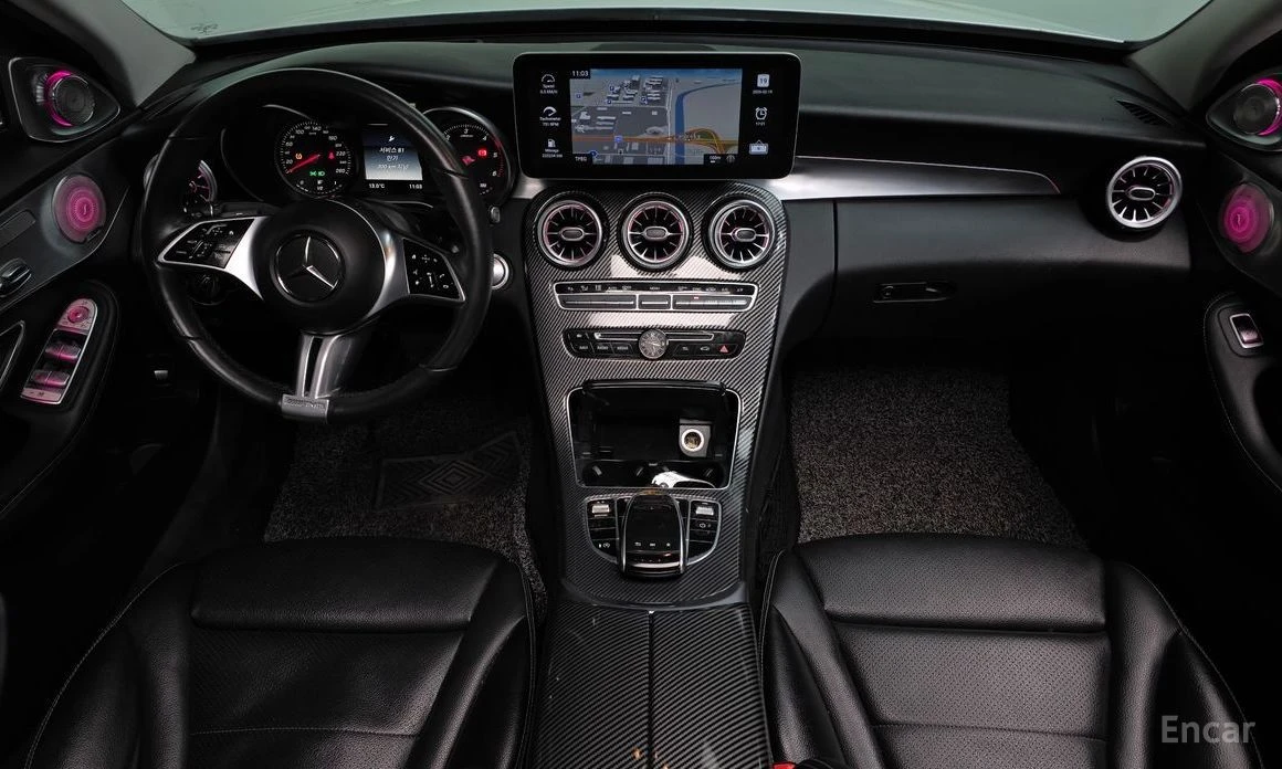 Mercedes-Benz C 220, снимка 7 - Автомобили и джипове - 54109671