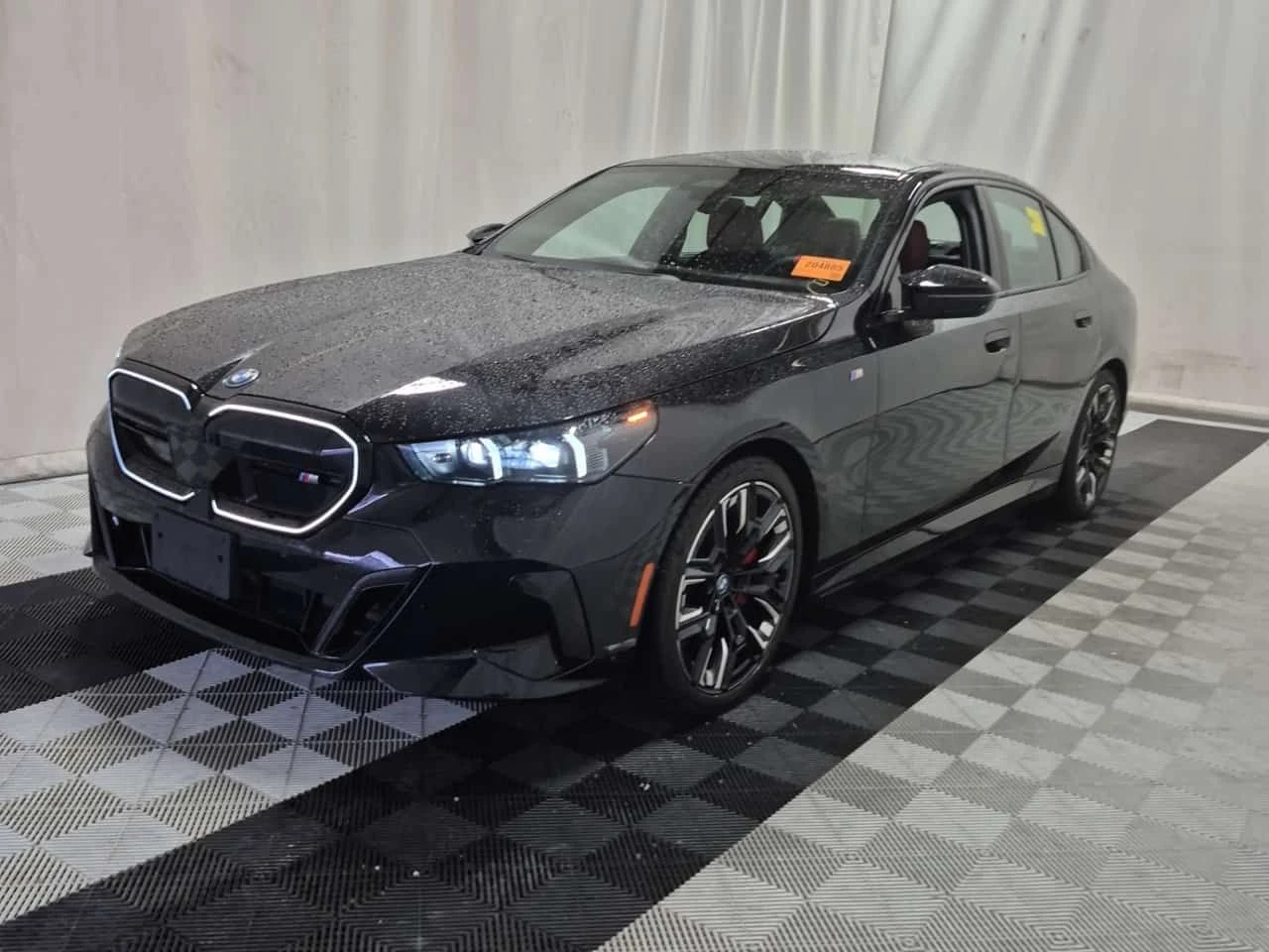 BMW i5 M60 XDRIVE| HUD| 360| AMBIENT| 2 КЛЮЧА| ОБДУХВАНЕ