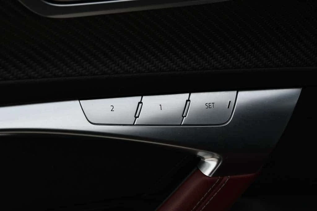 Audi S7 * quattro Premium Plus * CARFAX * ЦЕНА ДО БГ, снимка 14 - Автомобили и джипове - 54375317