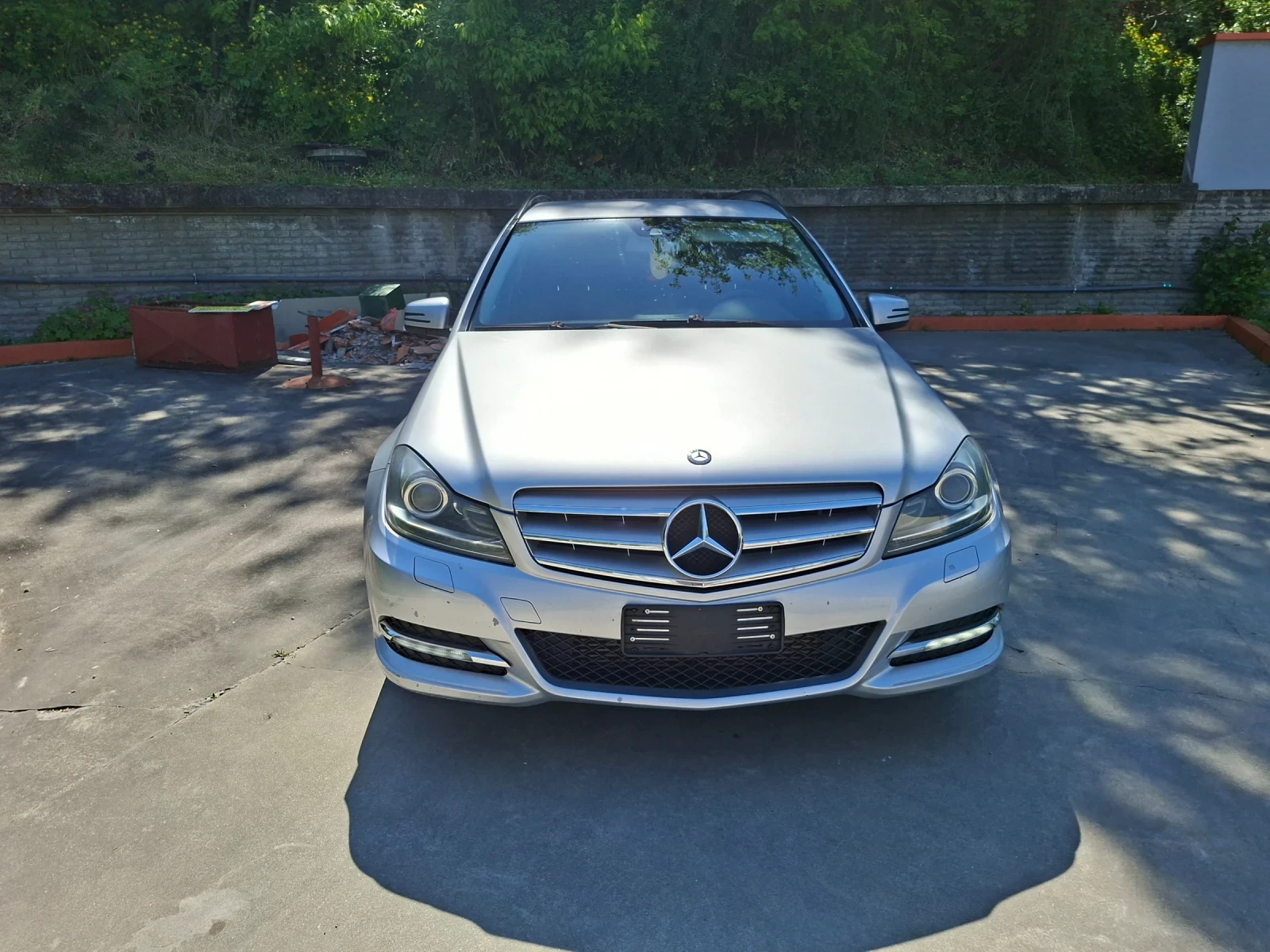 Mercedes-Benz C 200, снимка 2 - Автомобили и джипове - 54479026