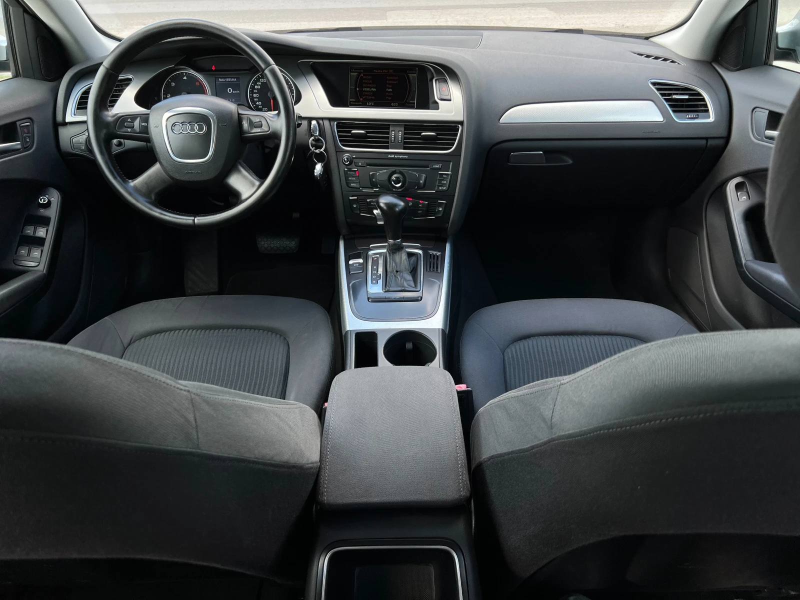 Audi A4 2.0-TDI-143-к.с, снимка 10 - Автомобили и джипове - 54933788