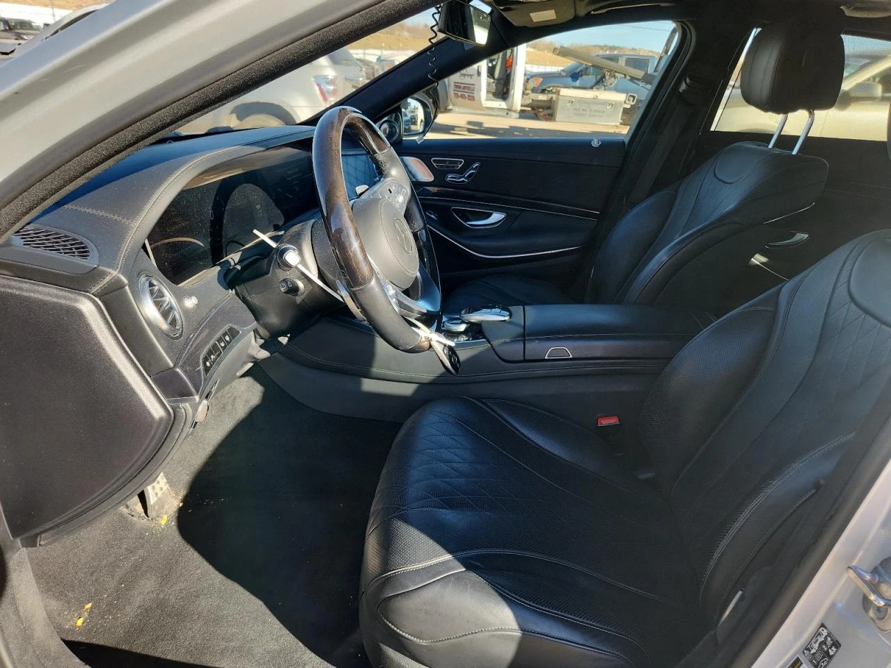 Mercedes-Benz S 560 4l 4Matic, снимка 7 - Автомобили и джипове - 55093812