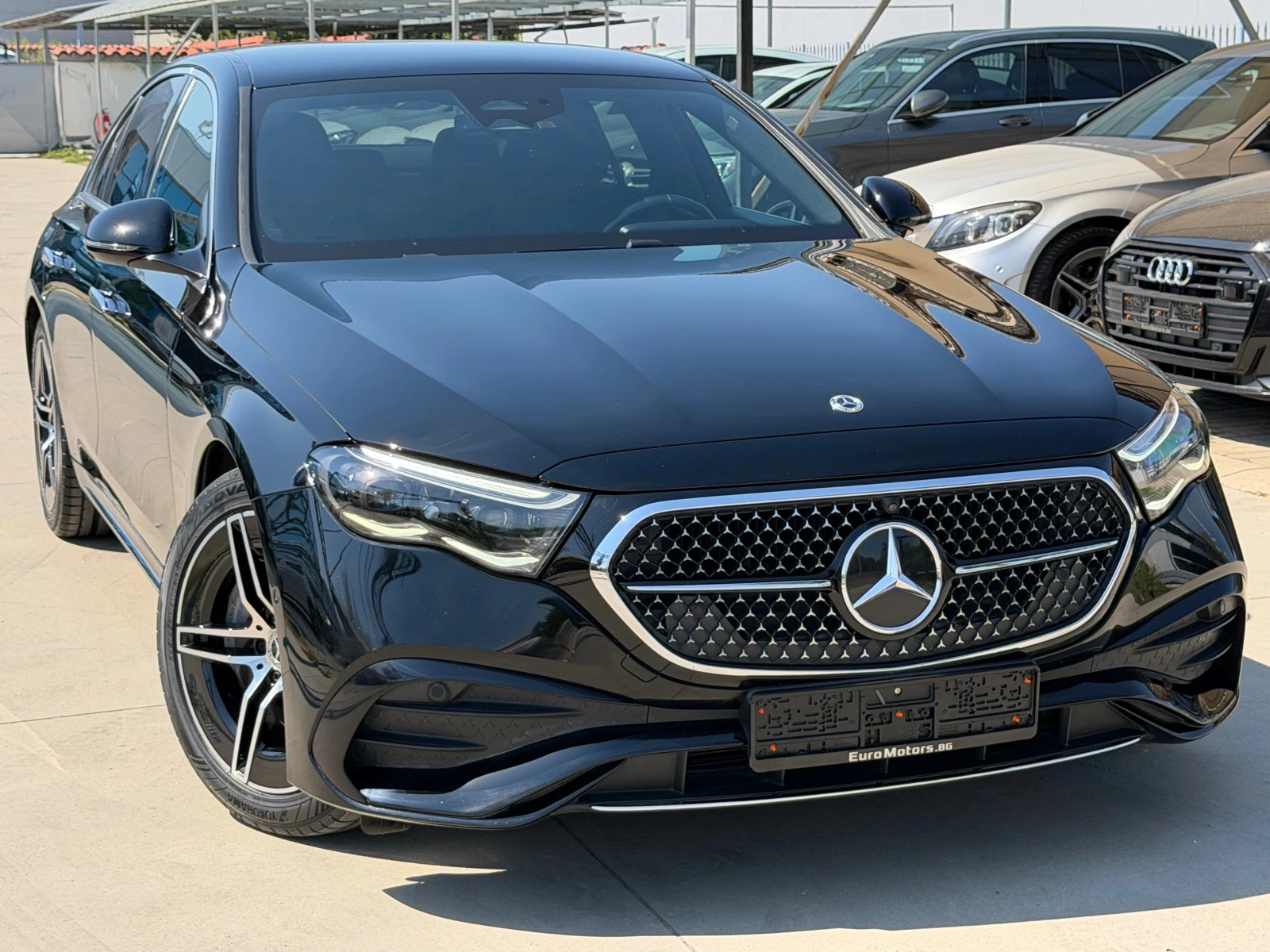 Mercedes-Benz E 220 d, 9G, AMG LINE, DIGITAL LIGHT, KEY-GO, снимка 3 - Автомобили и джипове - 56021867
