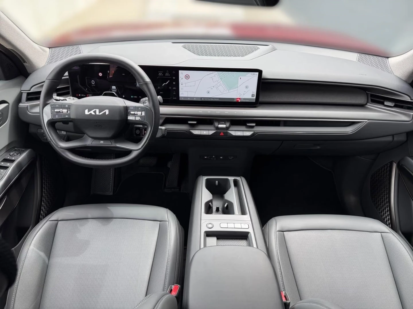 Kia EV9 AIR/218HP/7S/CAM/CPLAY/LED/688q, снимка 7 - Автомобили и джипове - 56115740