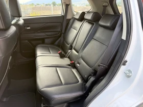 Mitsubishi Outlander 2.2 DI-D FULL 6+ 1 / 4X4 / KOJA / NAVI / CAMERA, снимка 11