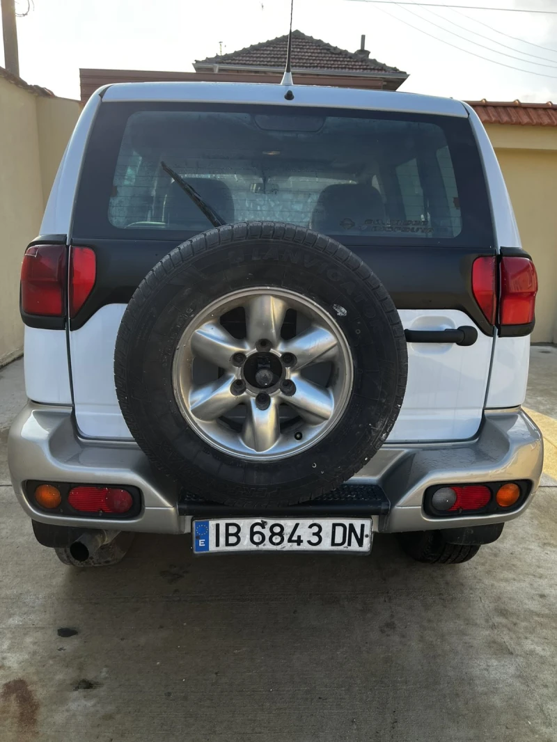 Nissan Terrano, снимка 3 - Автомобили и джипове - 48555588