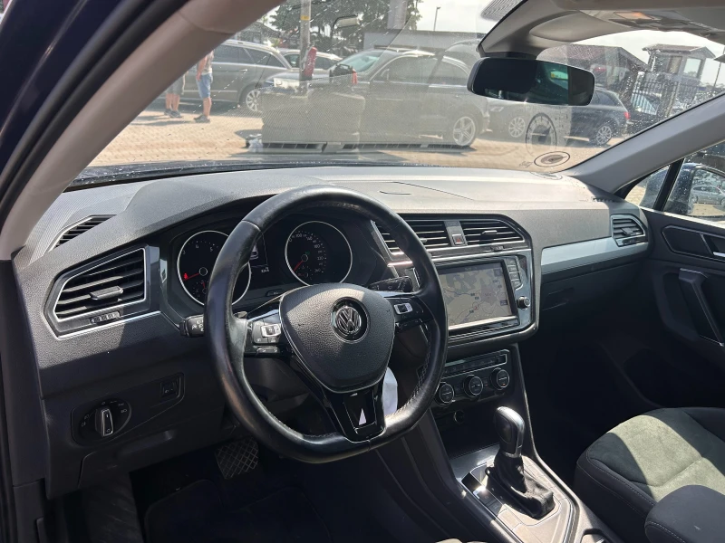 VW Tiguan 1.4TSI AVTOMAT/NAVI/KAMERA EURO 6, снимка 13 - Автомобили и джипове - 50618532