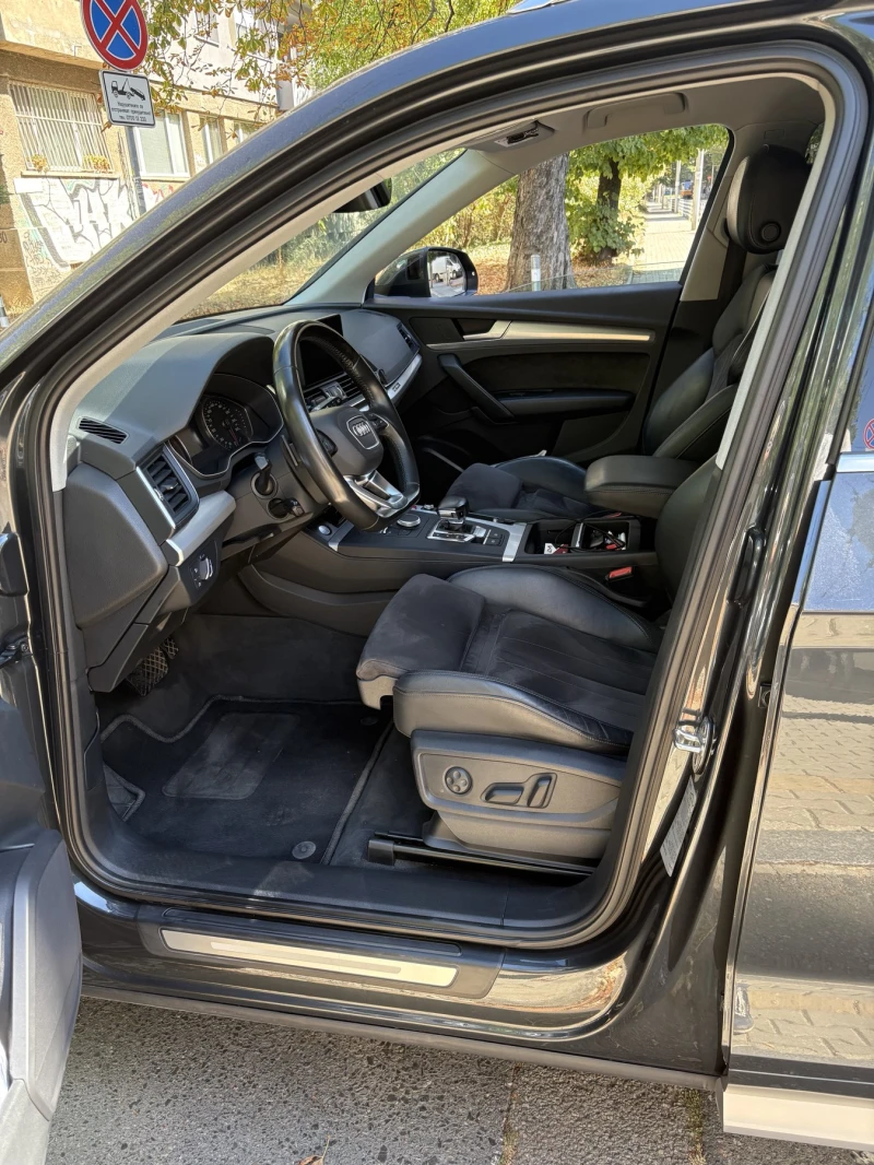 Audi Q5, снимка 16 - Автомобили и джипове - 51396724