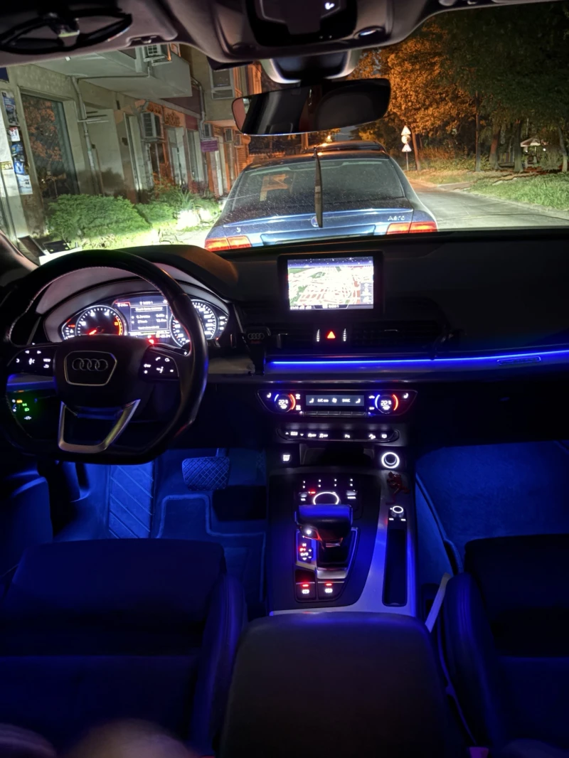 Audi Q5, снимка 11 - Автомобили и джипове - 51396724