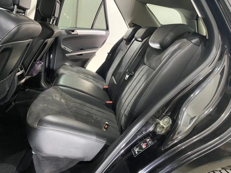 Mercedes-Benz ML 280 4 MATIC , снимка 12 - Автомобили и джипове - 51456207