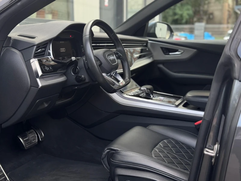 Audi Q8 Shadow-line + Sline, снимка 9 - Автомобили и джипове - 53391532