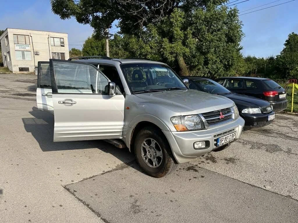 Mitsubishi Pajero, снимка 1